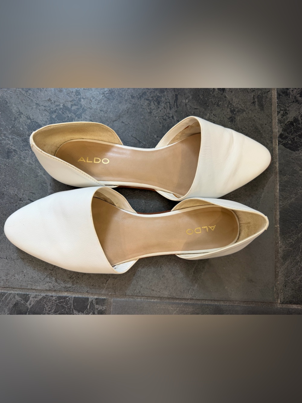 ALDO White Flats - Size 8